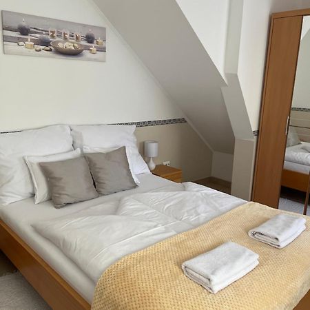 Reka Apartmanhaz Bük エクステリア 写真