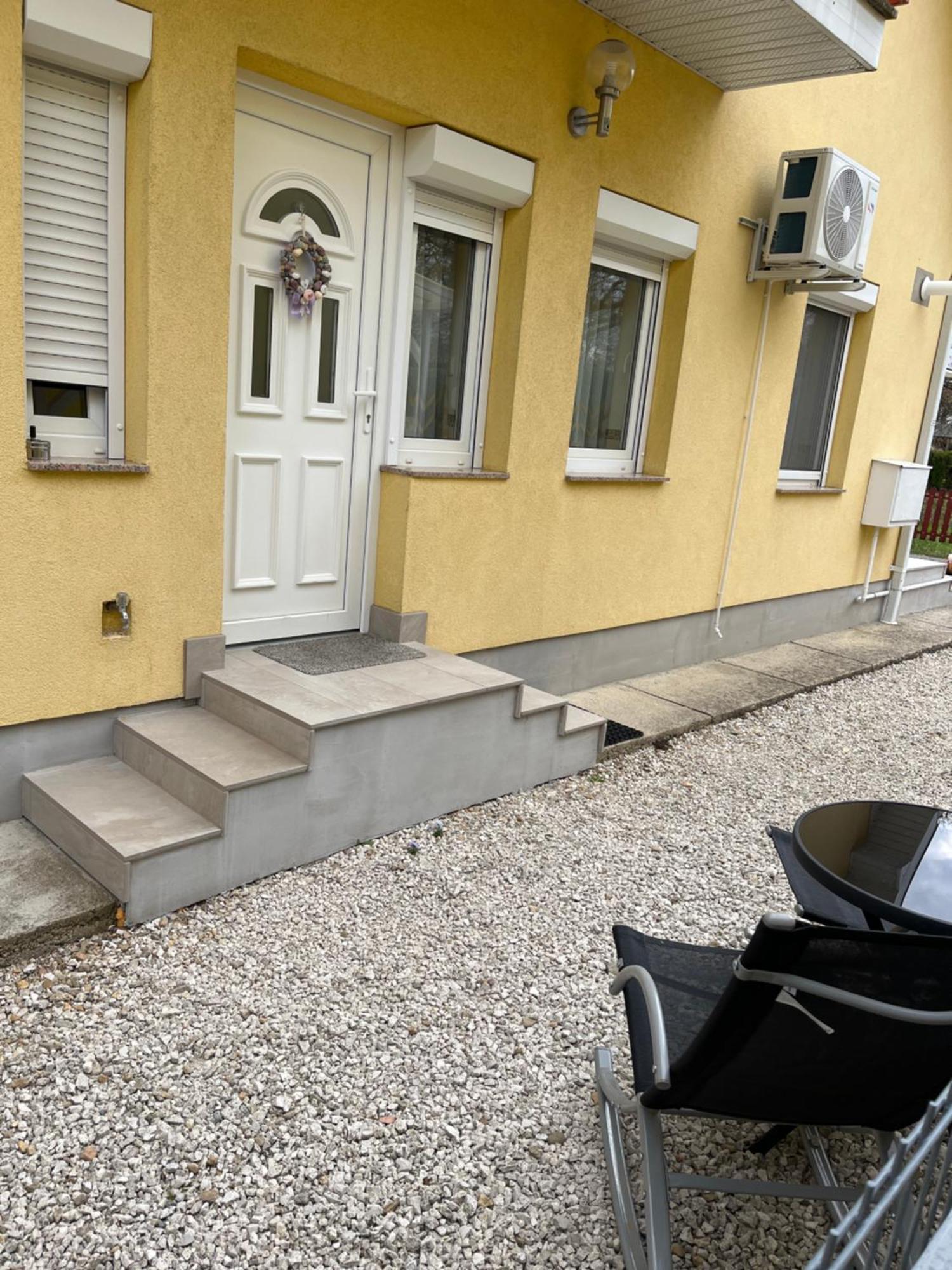 Reka Apartmanhaz Bük エクステリア 写真