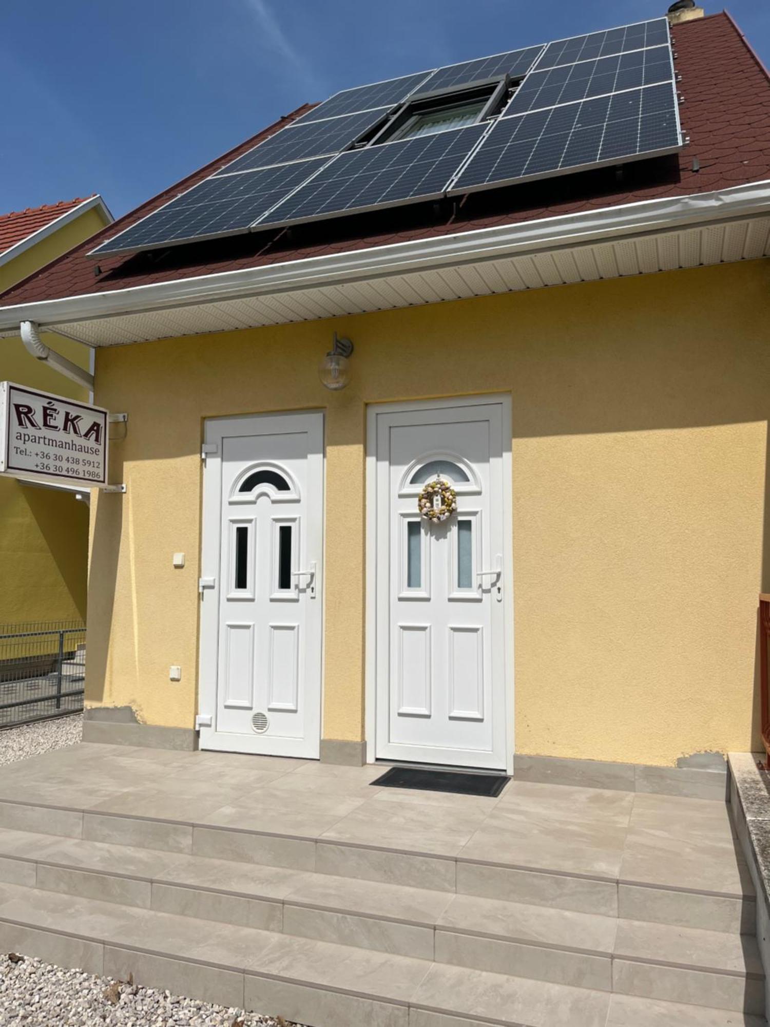 Reka Apartmanhaz Bük エクステリア 写真